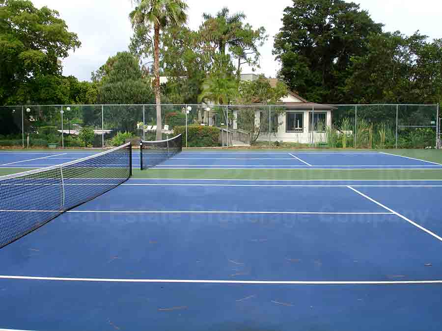 Fairway Forest Tennis Courts